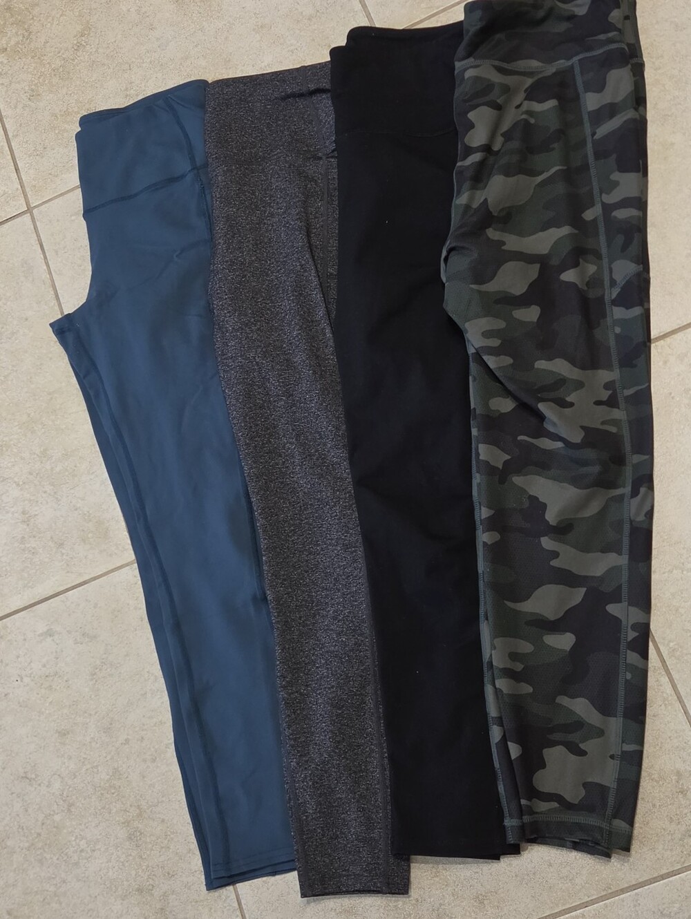 Womens Active Leggings - 4 Sets